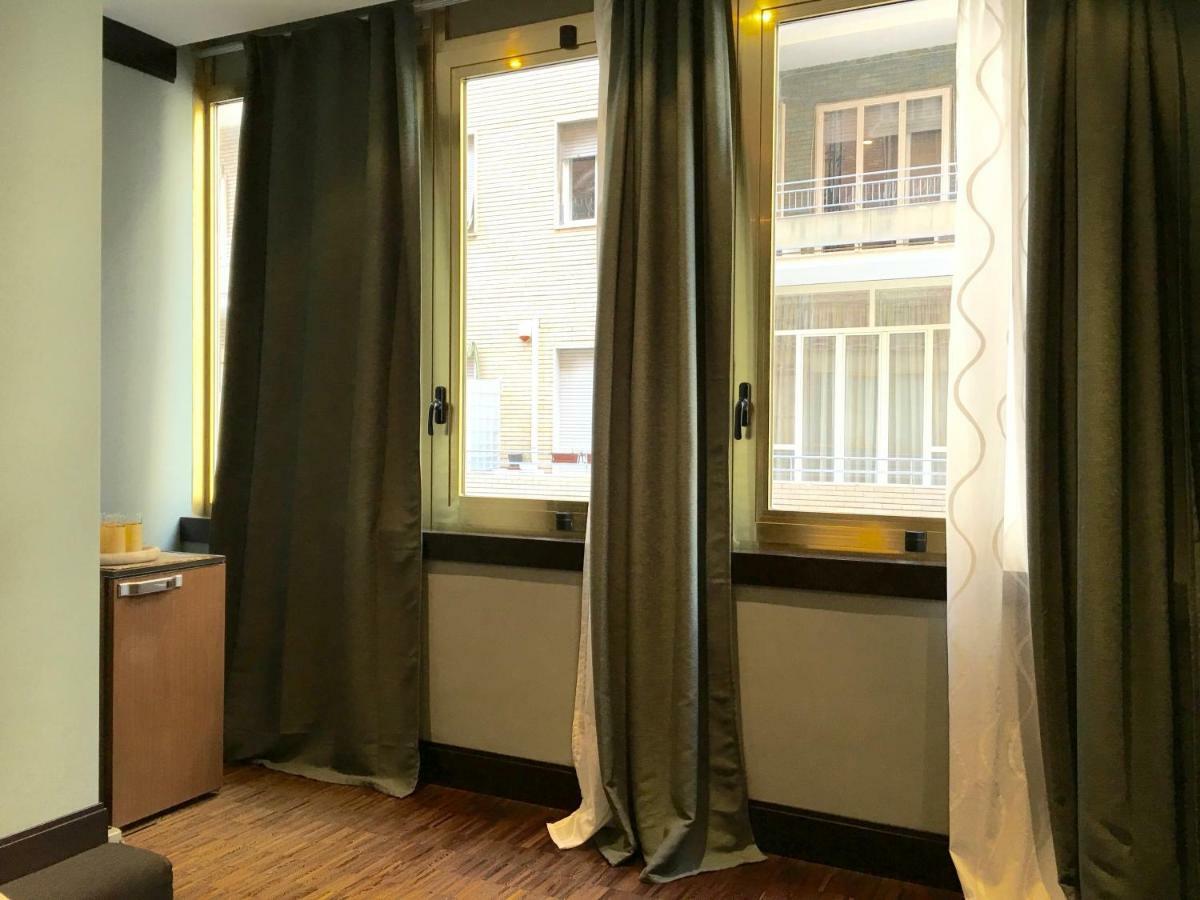 Two Sisters Suites Napels Buitenkant foto